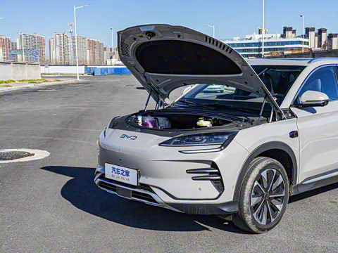 2025�� EV �Ǽݰ� 605km �콢��