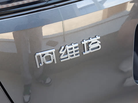 2025�� �Ŀ� Max ���̰�