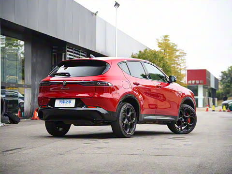 2024�� 2.0T 268HP AWD Veloce���� Plus��