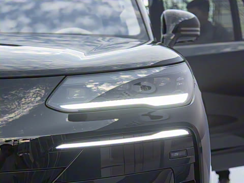 2025�� �콢��