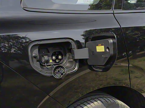 2025�� 210Max���Ȱ� 5��