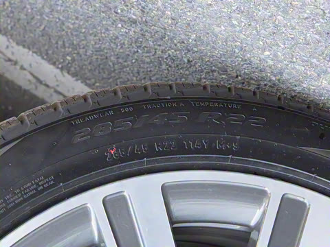 2025�� 3.0 L6 400PS �����ӳ���