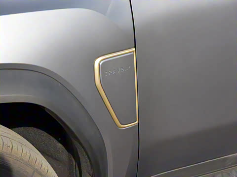 2025�� 2.0TD XWD �Զ�����+�ӳ��� 7��