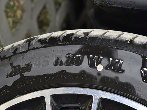 2025�� GLC 300 4MATIC ����SUV