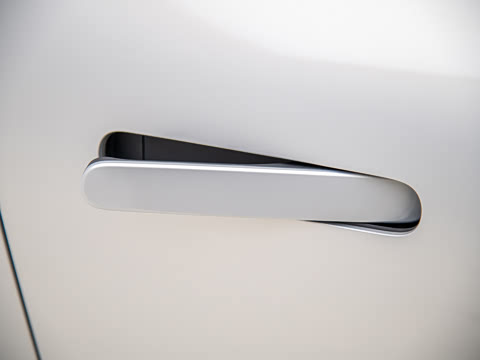 2025�� 215�콢PLUS