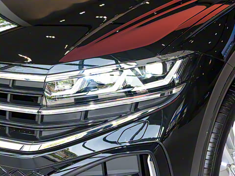 2025�� 2.0TSI ��Ӱ��