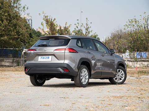 2024�� 2.0L CVT����plus��