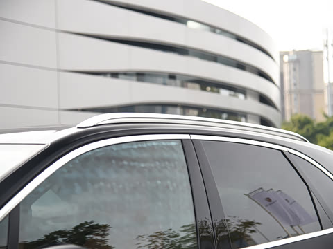 2025�� Cayenne E-Hybrid 2.0T