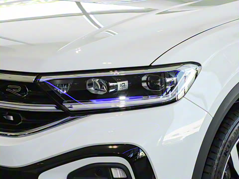 2025�� �Ŀ� 300TSI DSG���������