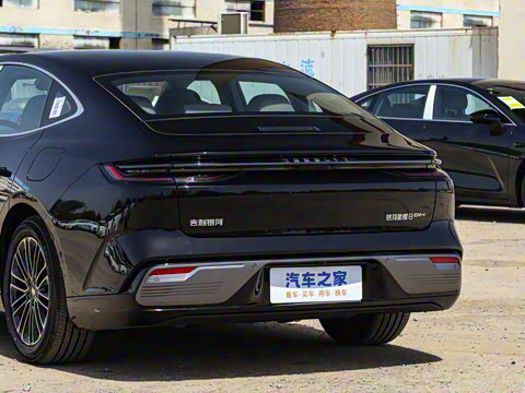 2025�� 130km EM-i ����