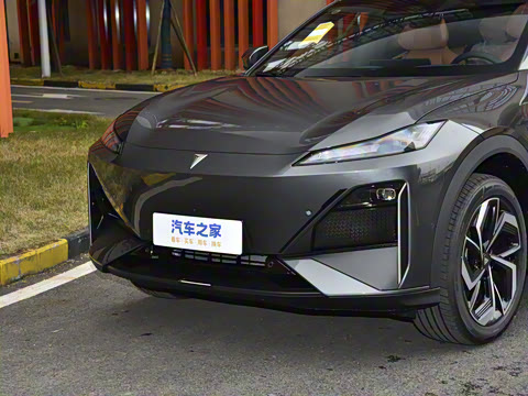 2025�� 628Max ��ΪǬ���Ǽ�ADS SE�����