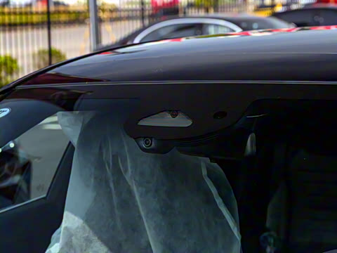 2024�� �Ŀ��� C 260 L �˶���