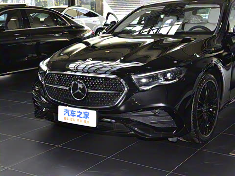 2025�� E 300 �������˶���