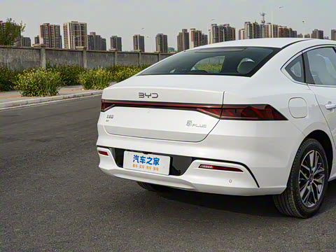 2025�� EV 510KM ���а�