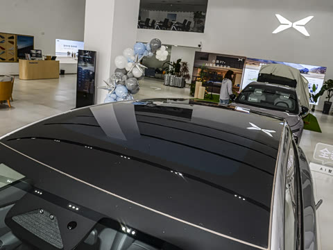 2025�� 702 �������� Max