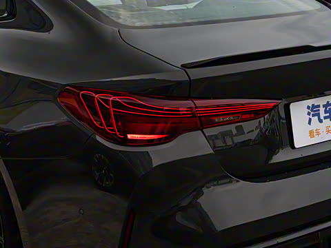 2024�� M4˫�Ž��ܳ� M xDrive ������