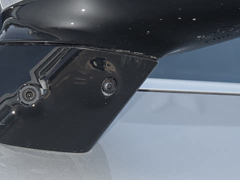 2023�� P7i 702 Max