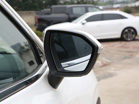 2025�� EcoBoost 170 ������