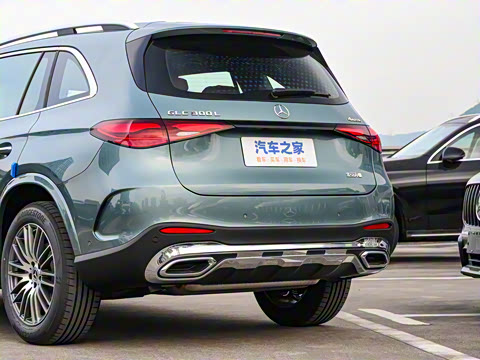 2025�� GLC 300 L 4MATIC ������ 5��