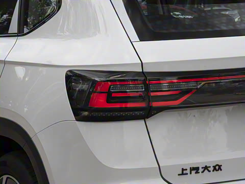 2024�� 330TSI ���������