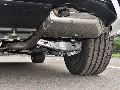 2025�� P250 R-Dynamic SE