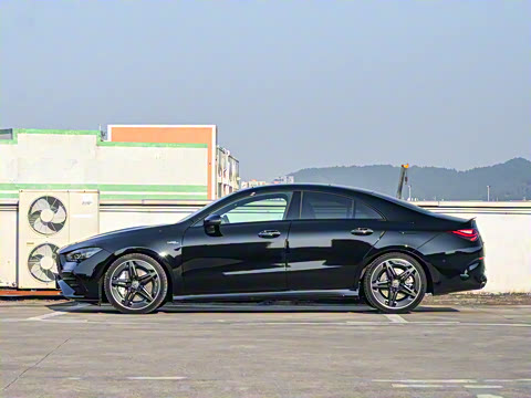 2025�� AMG CLA 35 4MATIC