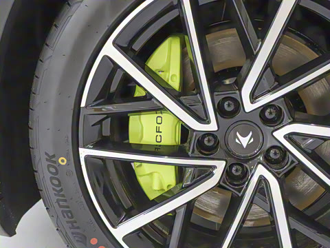 2025�� 560MAX 185kW