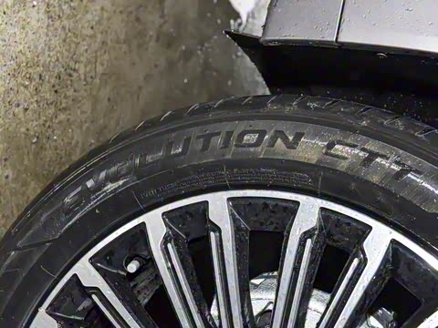 2025�� 2.0T ˫������������� 5��