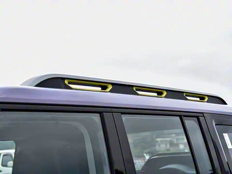 2025�� C-DM 129KM ����Ů��