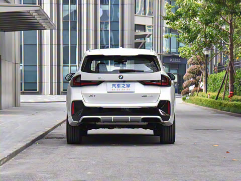 2023�� xDrive25Li M�˶���װ