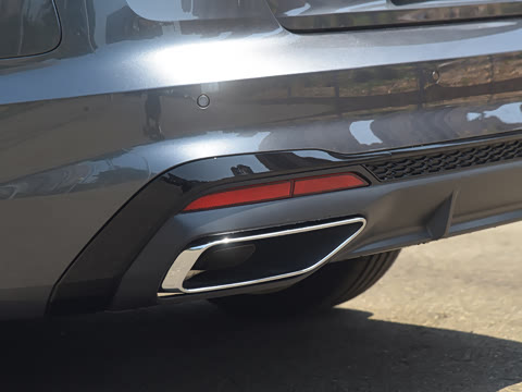 2024�� 40 TFSI ����������(��ҹ��)