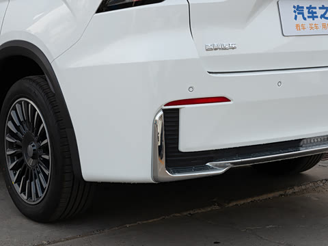 2025�� 2.0T DCT������