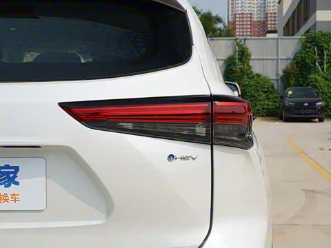 2024�� 2.5L���ܵ��˫��������Ӣ�� 5��