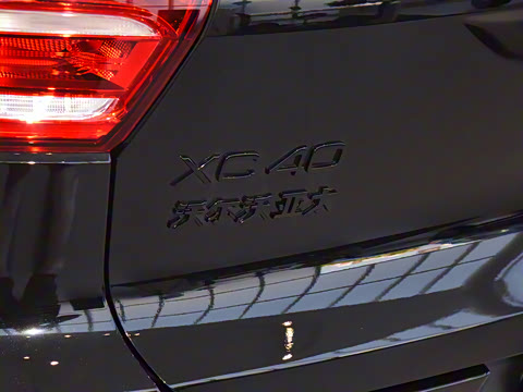 2025�� B4 ������Զ��ҹ�ڰ�