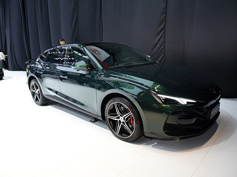 2025�� 2.0T Trophy+ �����Ǽݰ�