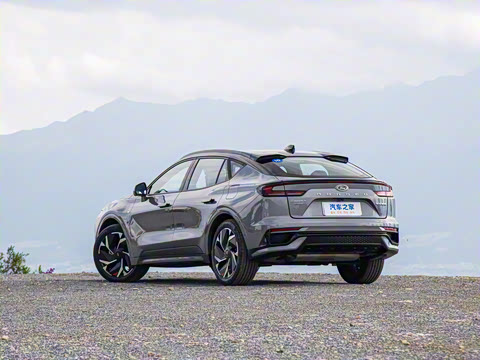 2024�� 2.0T E-�춯�˶��� ST-Line