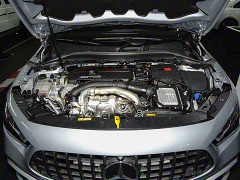 2024�� AMG GLA 35 4MATIC