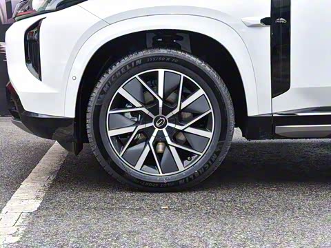 2025�� 180km Ultra ���������״��