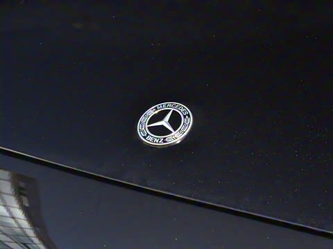 2024�� �Ŀ� E 300 L �����˶���