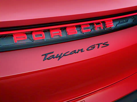 2025�� Taycan GTS