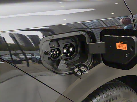 2025�� 636Ultra���Ȱ� 6��