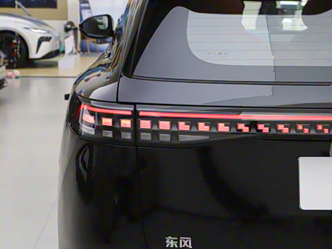 2025�� 636Ultra���Ȱ� 6��