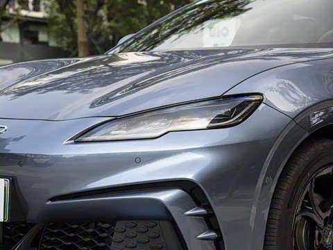 2025�� 550�������˰�