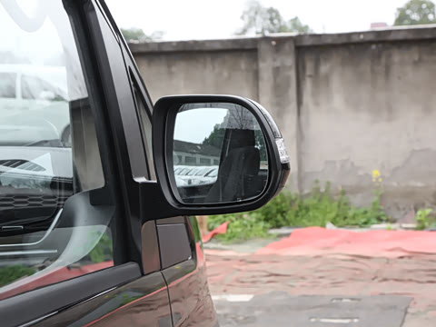 2025�� PLUS 1.5T �ֶ����ʰ� 7/8��