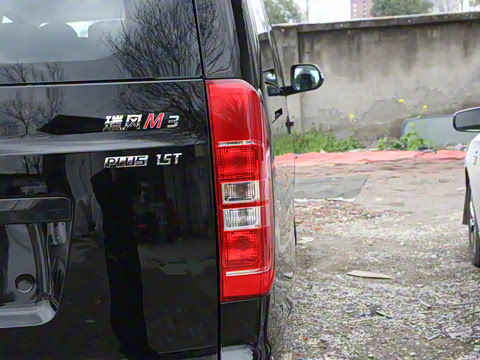 2025�� PLUS 1.5T �ֶ����ʰ� 7/8��