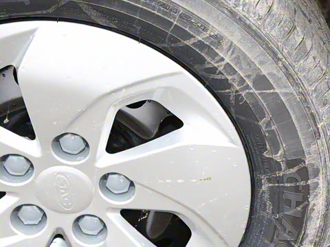 2025�� PLUS 1.5T �ֶ����ʰ� 7/8��