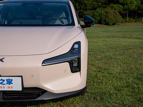 2025�� 600 �������� Max