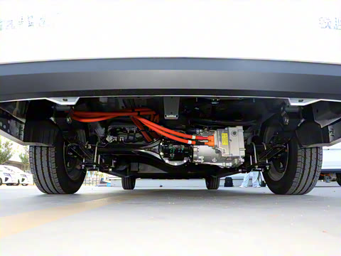 2025�� 320KM ������ 7��