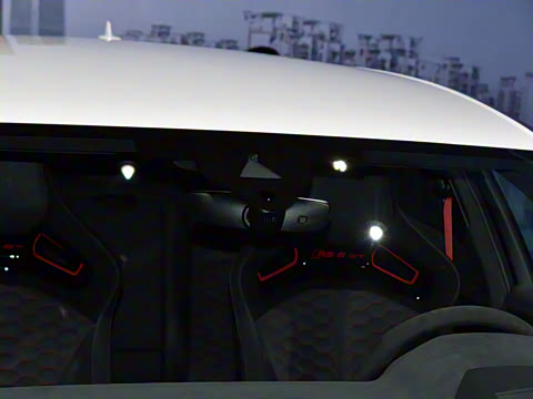 2025�� RS 6 Avant GT