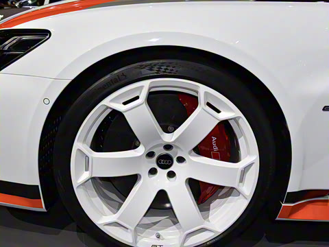 2025�� RS 6 Avant GT